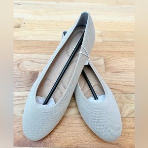 Old Navy Ballet Flats - Gray/Silver